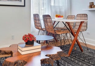 230 E 10th St in New York, NY - Building Photo - Building Photo