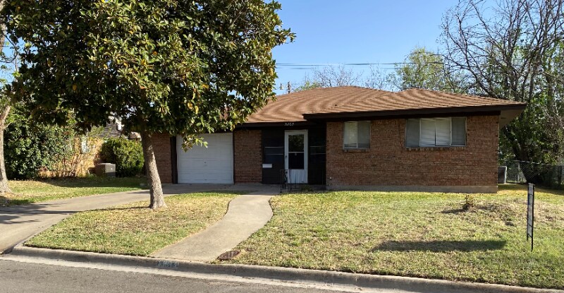 3303 Lake Belton Ave in Killeen, TX - Building Photo