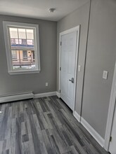 708 Noyes St-Unit -1 in Utica, NY - Building Photo - Building Photo