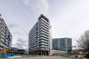 6500 Minoru Blvd in Richmond, BC - Building Photo
