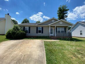 4111 Bryan Furr Dr in Charlotte, NC - Building Photo - Building Photo