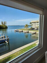 3320 Gulf of Mexico Dr in Longboat Key, FL - Building Photo - Building Photo