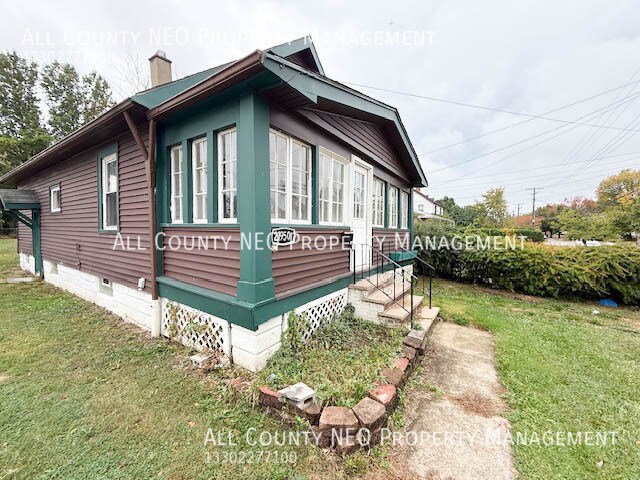 21950 Miller Ave in Euclid, OH - Building Photo