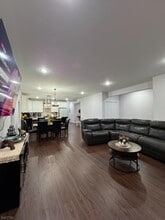 528 Jefferson Ave in Elizabeth, NJ - Building Photo - Building Photo