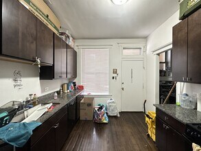 5110 N Lincoln Ave, Unit 1 in Chicago, IL - Building Photo - Building Photo