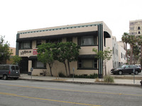 Elm Avenue Apartments in Long Beach, CA - Building Photo - Building Photo