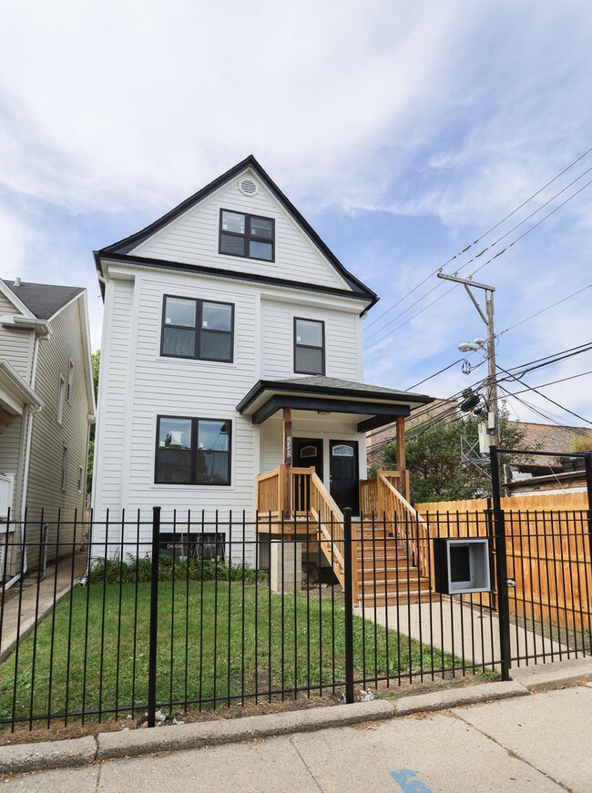 property at 2342 N Lawndale Ave