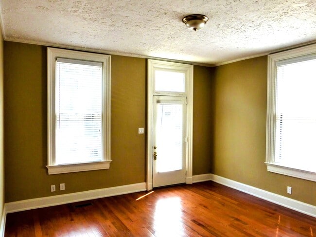 1117 Belvedere St, Unit 1 in Cincinnati, OH - Building Photo - Building Photo