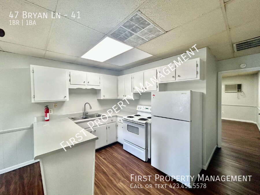 47 Bryan Ln in Rossville, GA - Building Photo