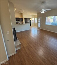 5586 Golden Leaf Ave in Las Vegas, NV - Building Photo - Building Photo