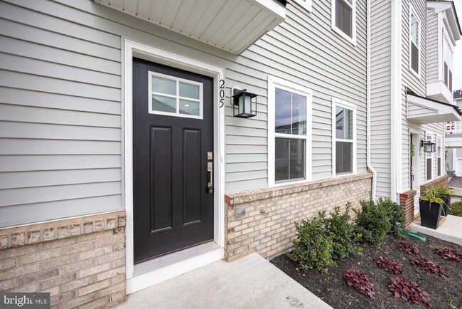 205 Bronze St in Phoenixville, PA - Building Photo - Building Photo