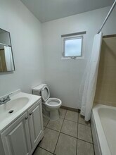 711 Avenida Cesar Chavez SE in Albuquerque, NM - Building Photo - Building Photo