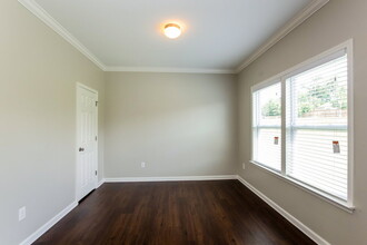 9720 Cayenne Dr in Charlotte, NC - Building Photo - Building Photo
