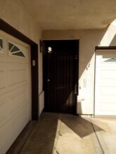 855 S Cleveland St in Oceanside, CA - Building Photo - Building Photo