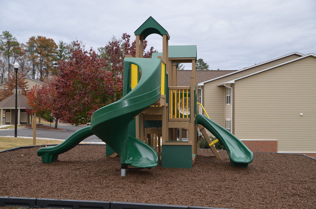 Maplewood Park in Union City, GA - Foto de edificio - Building Photo