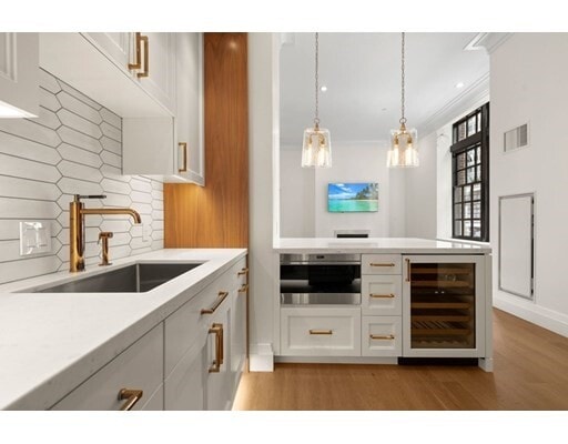 45 Temple St in Boston, MA - Foto de edificio - Building Photo