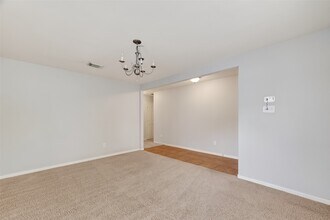 31722 Royal Woods Ct in Conroe, TX - Building Photo - Building Photo