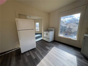 43 Spruce St in Oneonta, NY - Building Photo - Building Photo