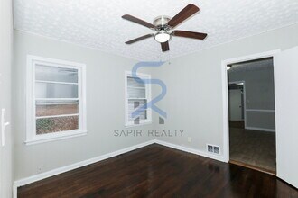 2998 Belvedere Ln in Decatur, GA - Foto de edificio - Building Photo