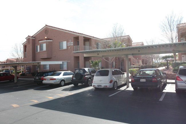 Coral Palms Condominiums in North Las Vegas, NV - Building Photo - Building Photo