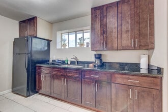 1363 Pierce St, Unit SI ID1341156P in Lakewood, CO - Foto de edificio - Building Photo