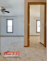 733 E 2nd St, Unit #2