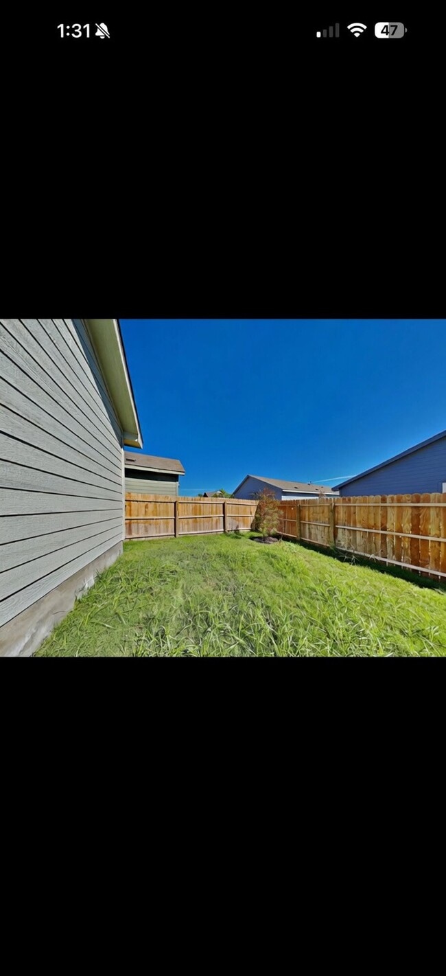 10042 Kersey Ml in San Antonio, TX - Building Photo - Building Photo