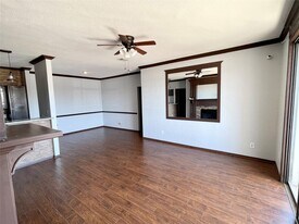 14550 Fonmeadow Dr in Houston, TX - Building Photo