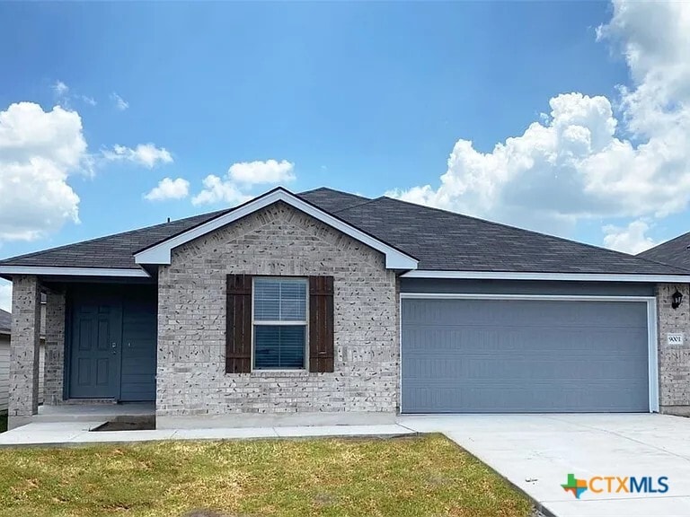 9001 Flat Iron Dr in Temple, TX - Building Photo