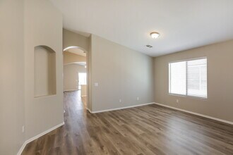 38023 N Jonathan St in Queen Creek, AZ - Building Photo - Building Photo