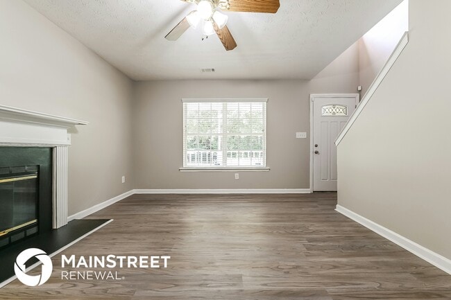 165 Nowell Dr in Fairburn, GA - Building Photo - Building Photo