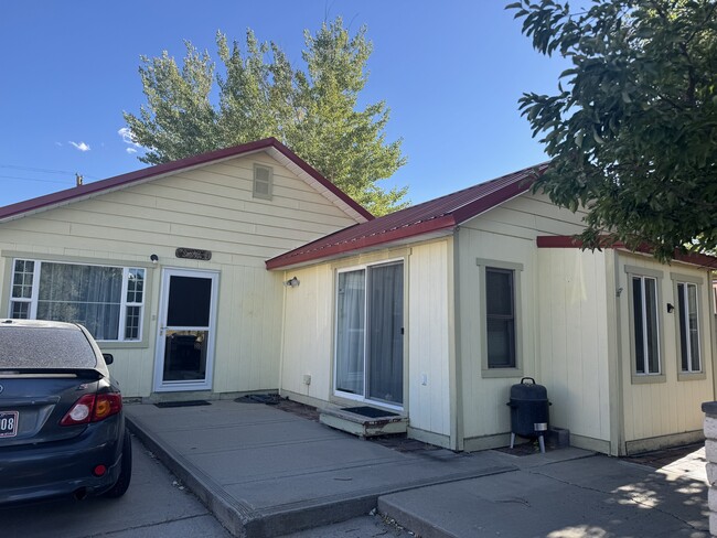 property at 724 W State St