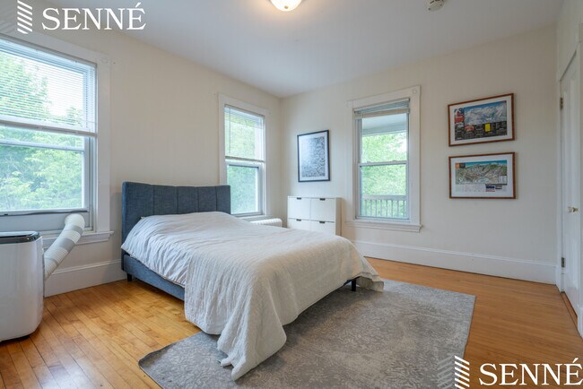 128 Magazine St, Unit 16 in Cambridge, MA - Building Photo - Building Photo