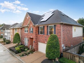 4120 E Northampton Pl in Houston, TX - Building Photo - Building Photo