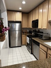 901 10th St in Santa Monica, CA - Building Photo - Building Photo