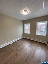 228-230-230 Harrison Ave in Lodi, NJ - Foto de edificio - Building Photo