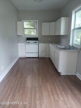 3323 Stuart St in Jacksonville, FL - Building Photo - Building Photo