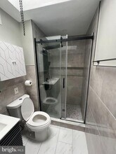 7329 Merganser Pl in Philadelphia, PA - Foto de edificio - Building Photo