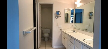 128 Greenfield, Unit 119 in Irvine, CA - Building Photo - Building Photo