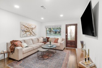 1723 Knightwick Dr in Houston, TX - Building Photo - Building Photo