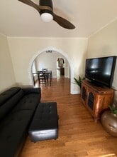 10354 S Walden Pky in Chicago, IL - Building Photo - Building Photo