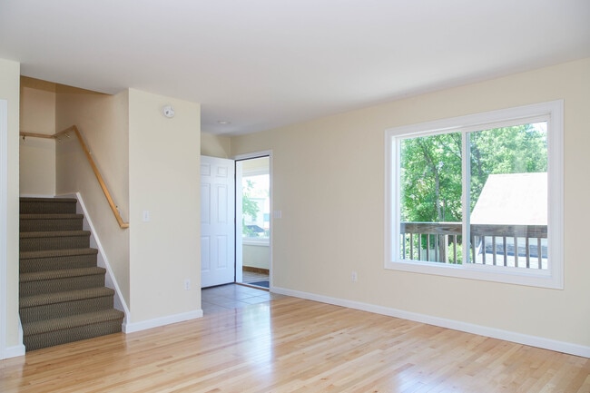 37 Decatur St