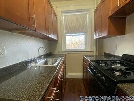 1167 Boylston St in Boston, MA - Building Photo