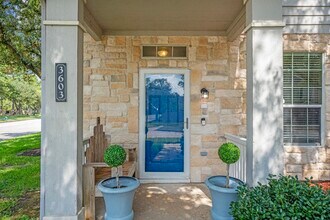 3603 Palomar Valley Dr in Spring, TX - Foto de edificio - Building Photo