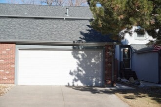 5113 S Emporia Way in Greenwood Village, CO - Building Photo - Building Photo