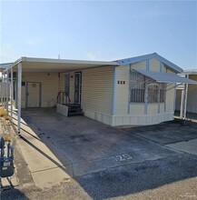 129 Whisper Meadows Ln in Donna, TX - Building Photo - Building Photo