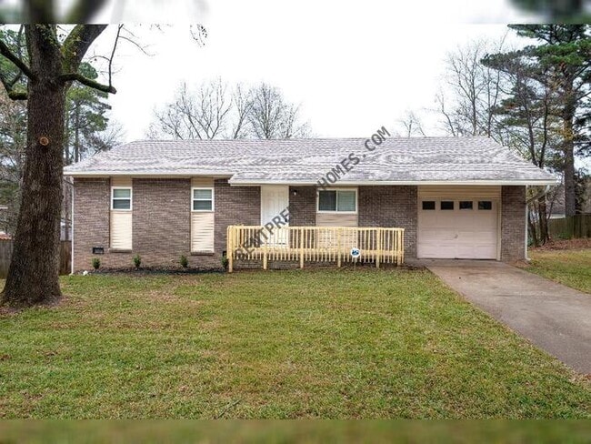 property at 4309 Glenda Ln