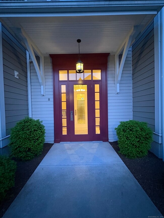property at 8 Sherwood St