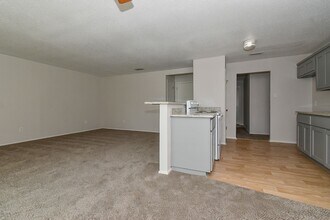 1703 La Fontaine Ln in Greenville, TX - Building Photo - Building Photo