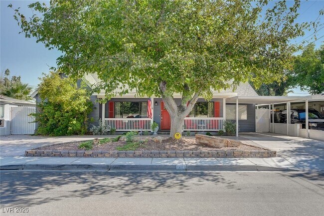 property at 1403 S 9th St
